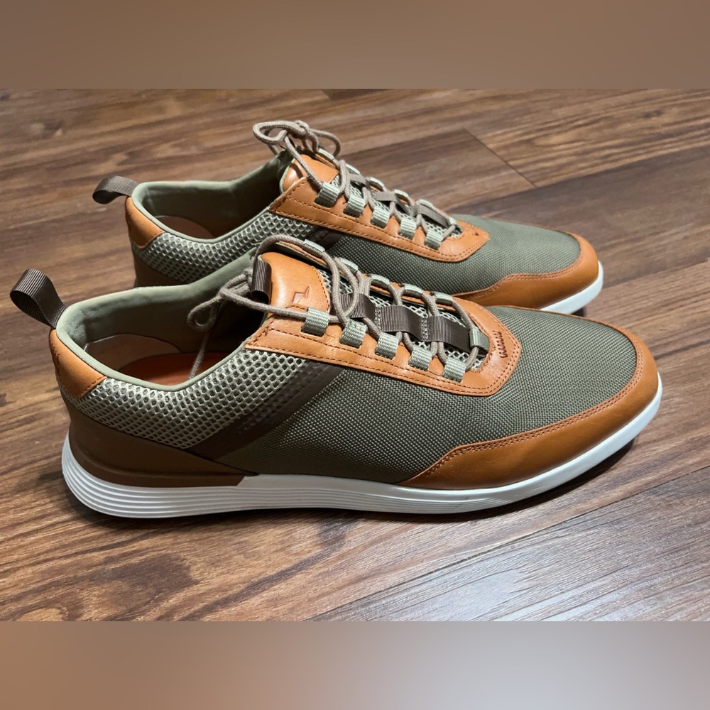 Wolf & Shepherd Crossover Victory Trainer